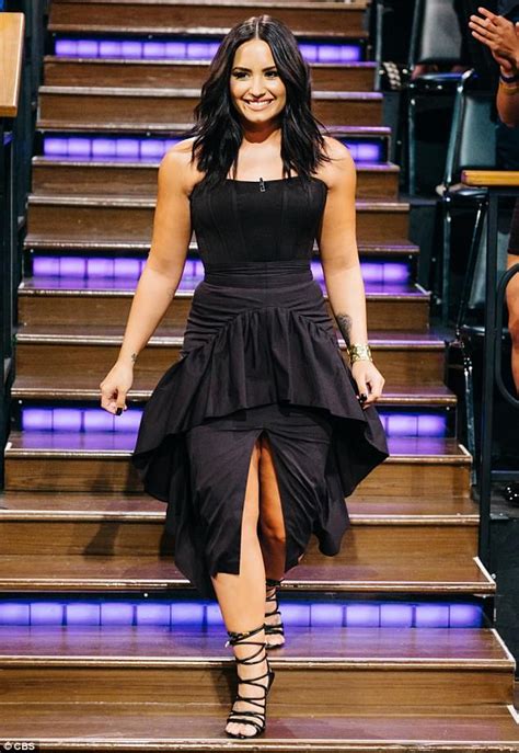 Demi Lovato shows off healthy legs in body positive post 